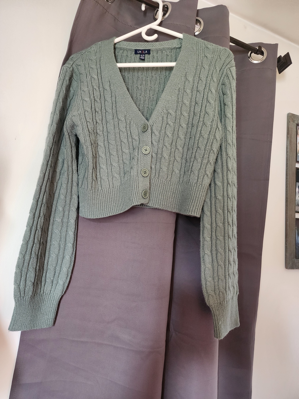 UK2LA Sage Cable-Knit Cropped Button Cardigan